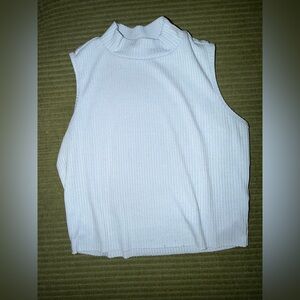 GB Ribbed Mockneck Crop Top Sleeveless